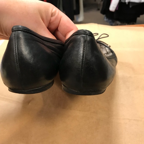 Burberry Flats - Picture 5 of 7